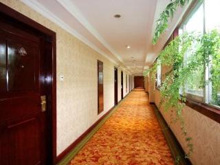 GreenTree Inn GuiLin Railway Station Hotel