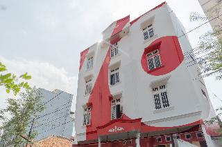 ZEN Rooms Basic Near Pasar Baru