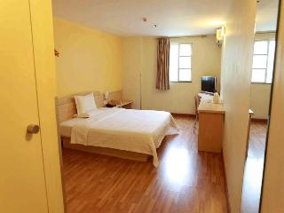 7 Days Inn
