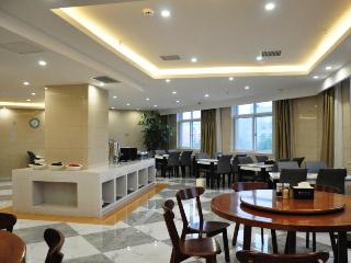 GreenTree Inn