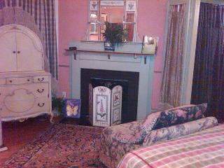 Robins Nest Bed and Breakfast Inn