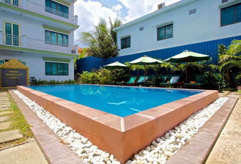 Damnak Riverside Villa