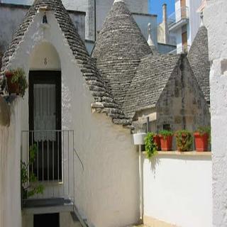 Trulli Piazza Roma