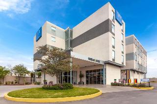 TRYP by Wyndham San Luis Potosi Hotel & Suites