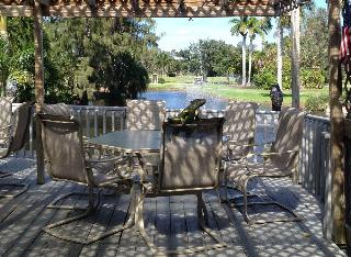 Hollywood Beach Golf Resort