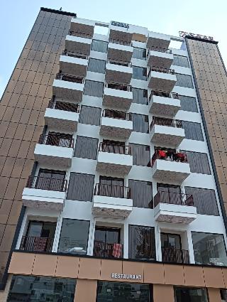 7 Seas Hotel