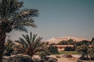 Mantur Almog Dead Sea by Selina