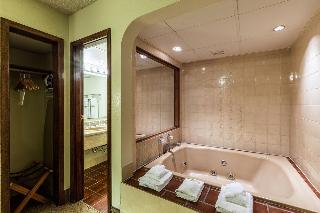 Quality Inn Omaha