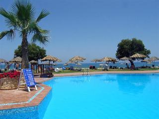 Geraniotis Beach
