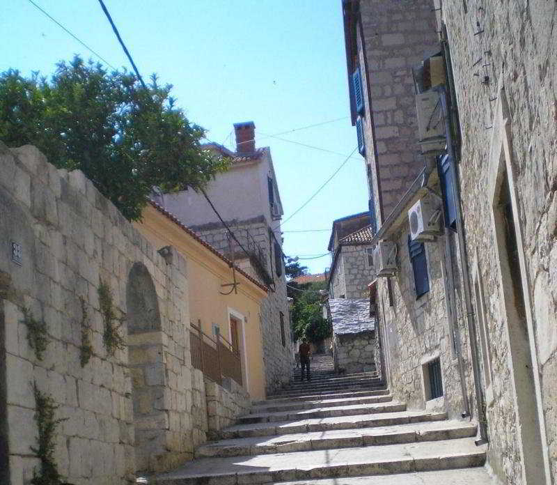Apartments Smoljo