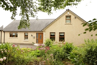 Kilmail Country Chalet