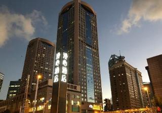 Shanghai East China Hotel at Railway Station