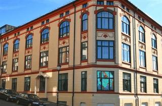 Chateau Apartments