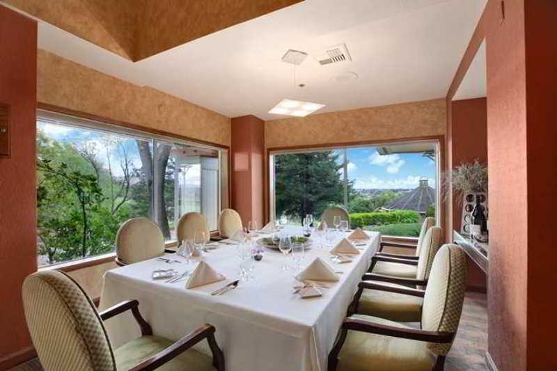 Hilton Sonoma Wine Country