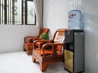Shell Hotel Shanghai Tongji Univeristy Siping Road Schoolyard