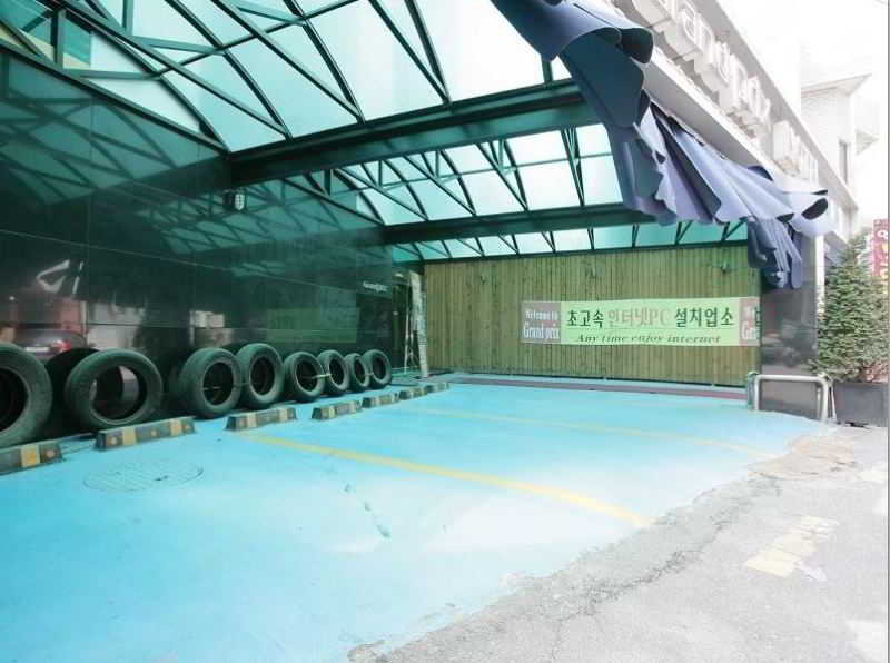 Grandprix Motel Shinchon