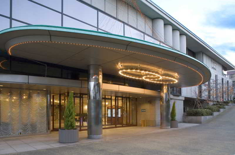 Floracion Aoyama