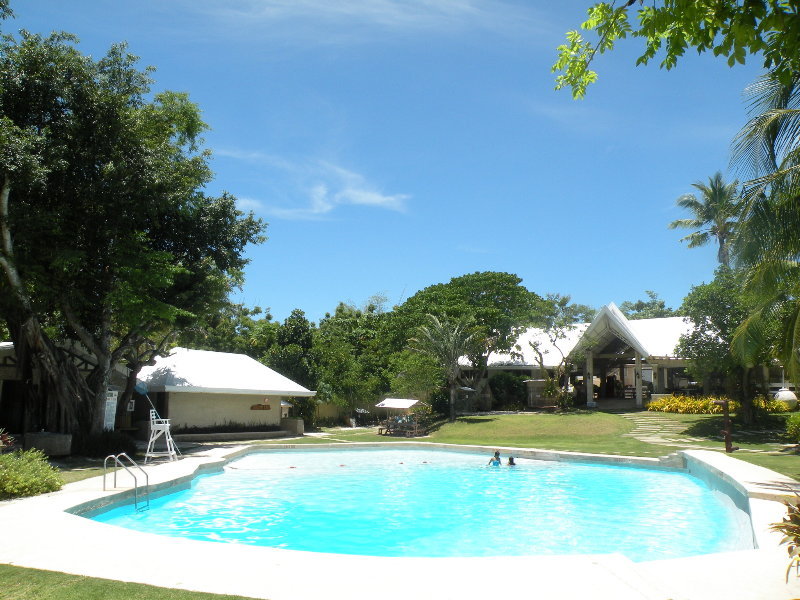 Ogtong Cave Resort