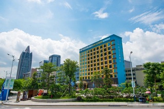 Loves Hotel