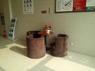 GreenTree Inn Shandong Weihai Gangkou Express Hotel