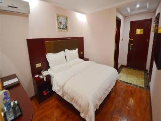 Greentree Inn Putian East Wenxian Road New Bus Station Business Hotel