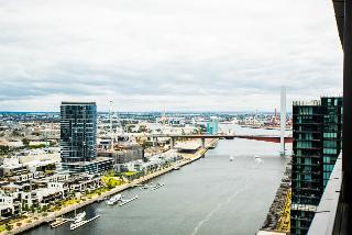 Melbourne Private Apartments Collins Street Waterfront Docklands