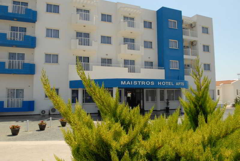 Maistros Hotel Apartments