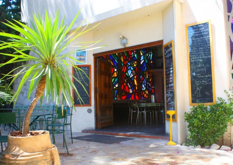 Villa Saint Exupery Gardens Hostel