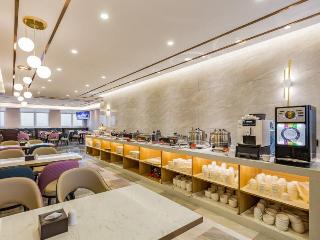 GreenTree Eastern Tianjin Airport Binhai International Airport Hotel