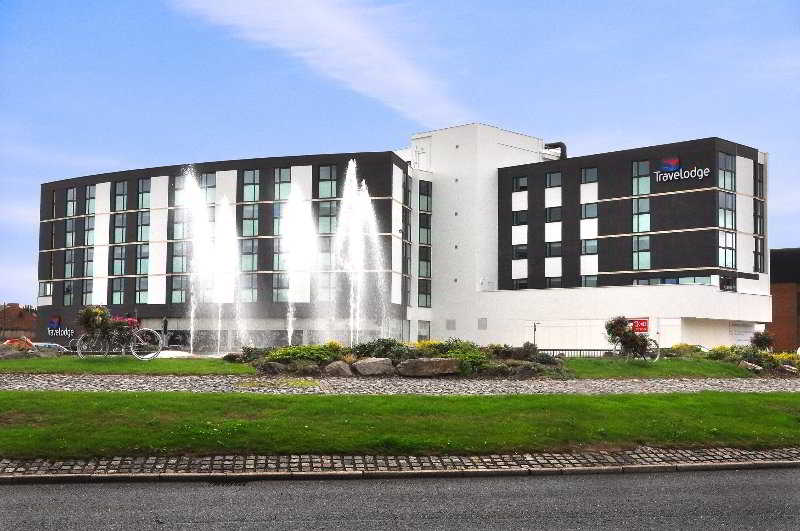 Travelodge Chester Central Delamere Street