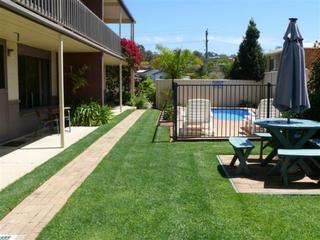 Sandpiper Holiday Units