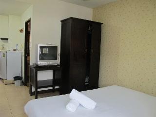 Rinya House, Pattaya