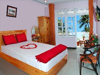 Dung Trinh Hotel