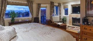 Sleeping Bulldog Bed and Breakfast