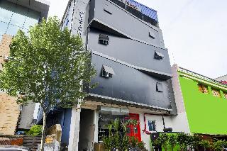 OYO townhouse 412 Aditya International