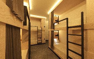 Feel At Home Hostel