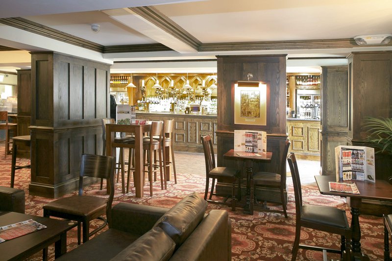 The Royal Hop Pole