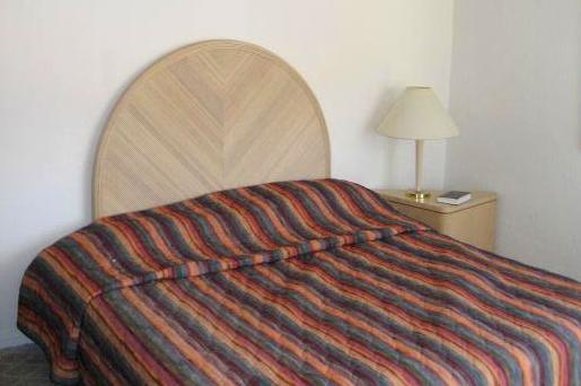 The Vibes Hotel, Trademark Collection by Wyndham