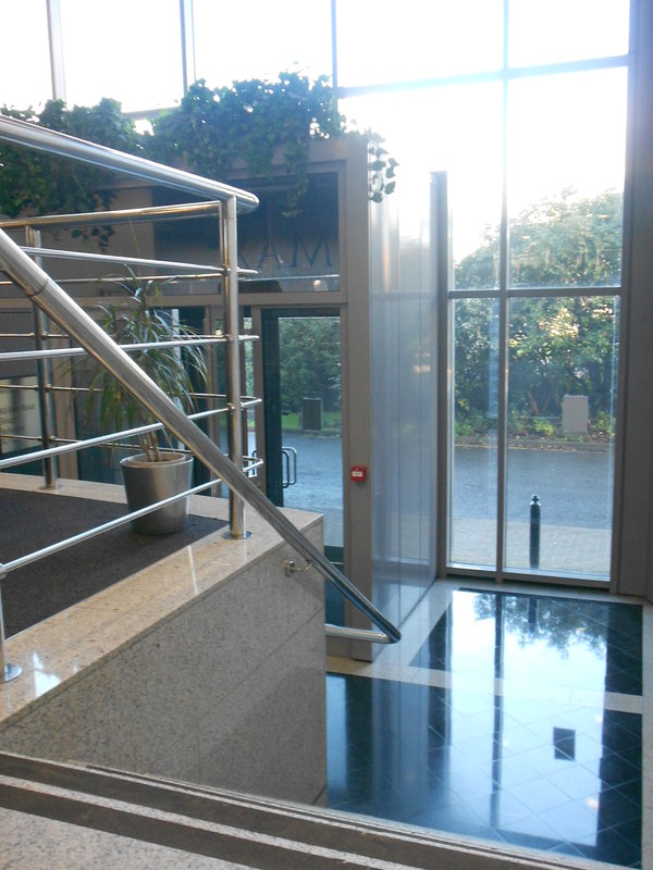 Parallel House Serviced Apartments Slough Windsor photo 4