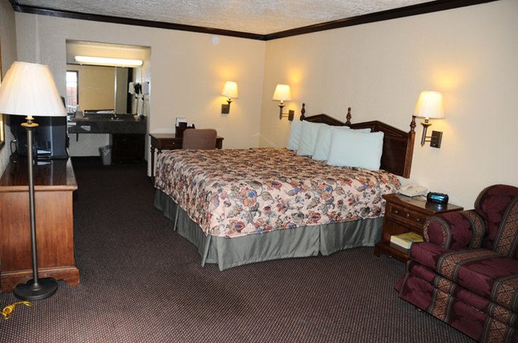 Executive Inn