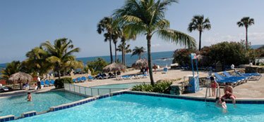 Tropical Suites Luxury Resort photo 2