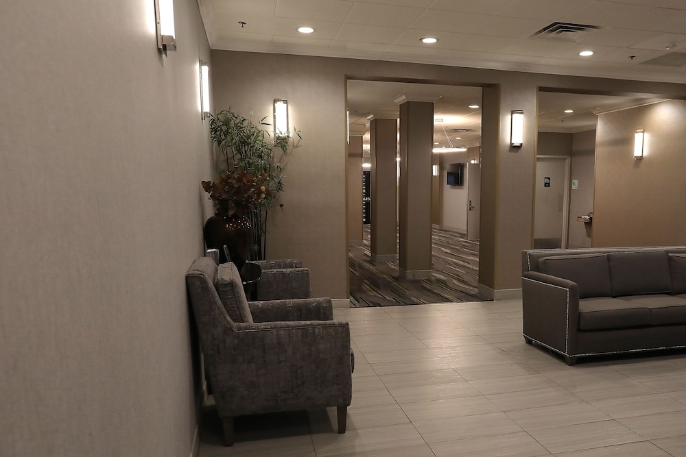 Holiday Inn Chicago O Hare Area by IHG