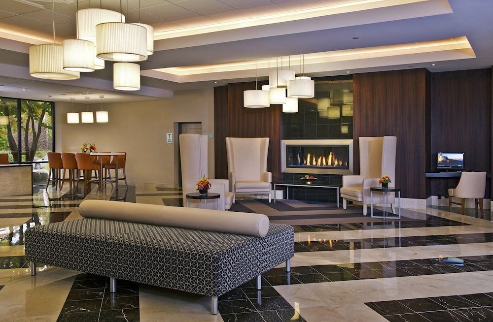 Crowne Plaza Suffern - Mahwah by IHG