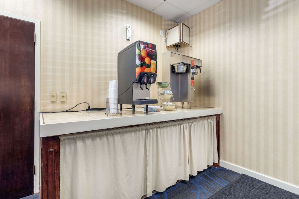 Quality Inn Vienna - Tysons Corner
