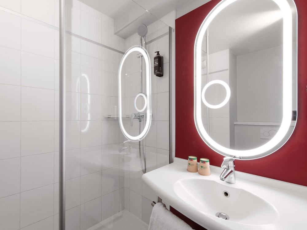 Ibis Paris Bastille Faubourg Saint Antoine 11ème — photo 4