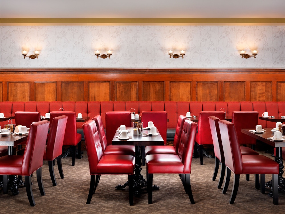 Huntingdon Hotel and Suites