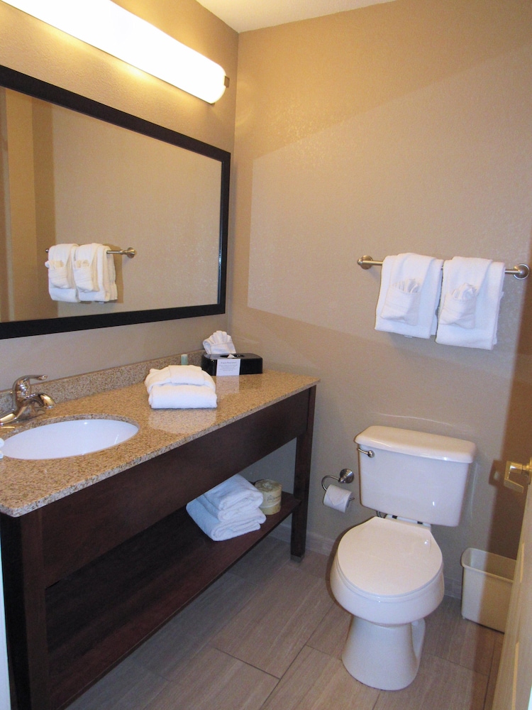 Red Roof Inn Fargo - I-94/ Medical Center