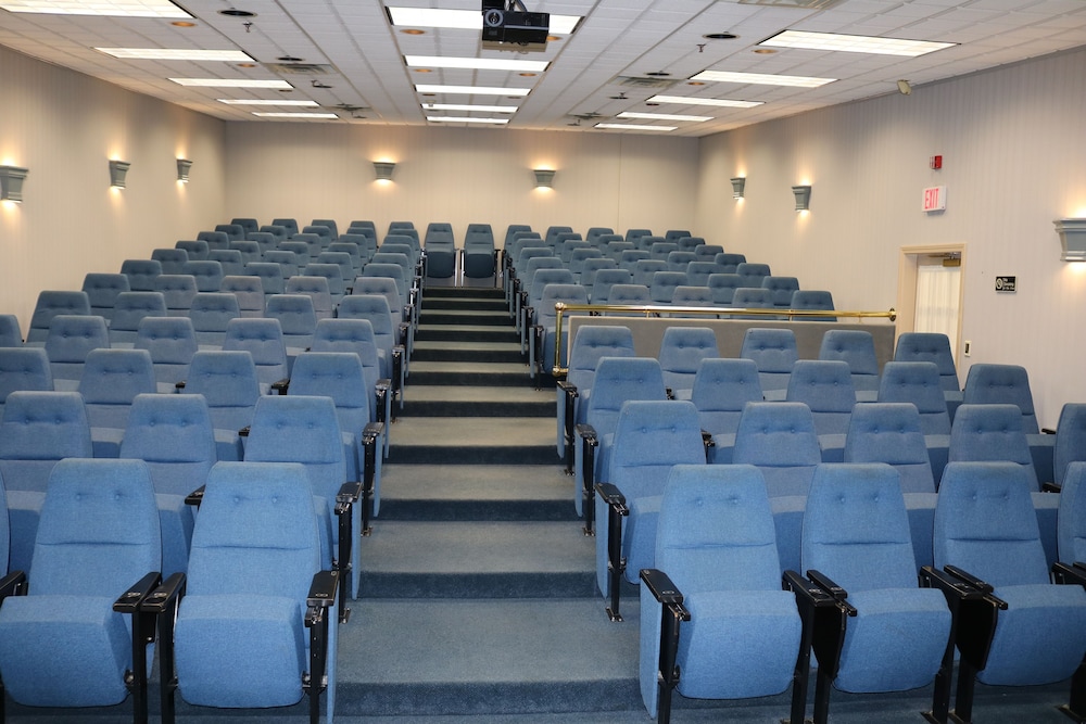 Ramada Hotel & Conference Center by Wyndham Lewiston