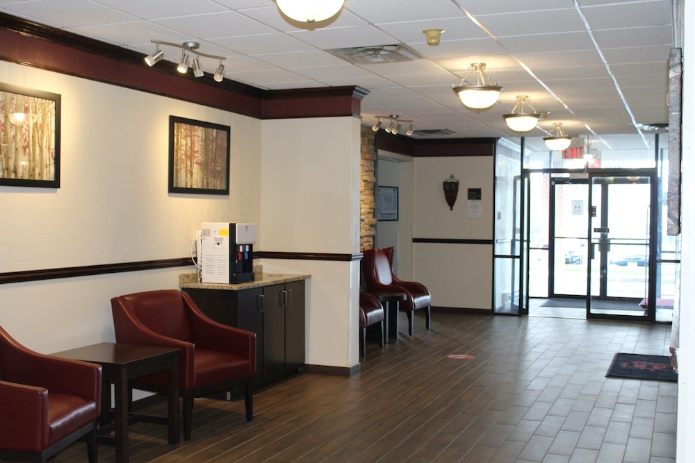 Red Roof Inn Gurnee - Waukegan