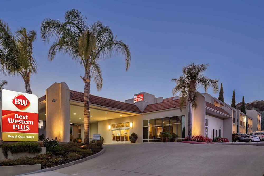 Best Western Plus Royal Oak Hotel